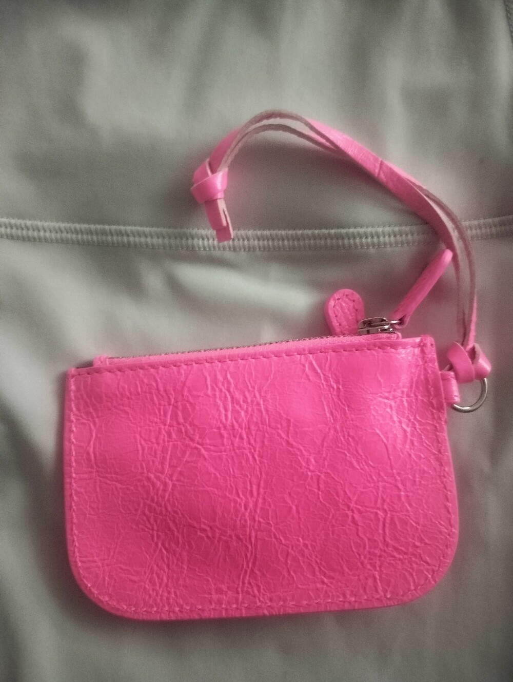 BNWT Card Case - Picture 2 of 4